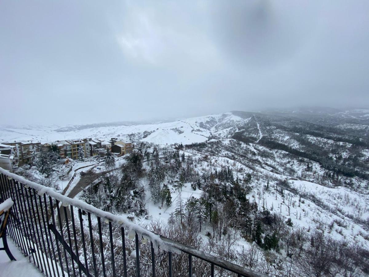 Il Castello Di Atessa Bed & Breakfast Bagian luar foto