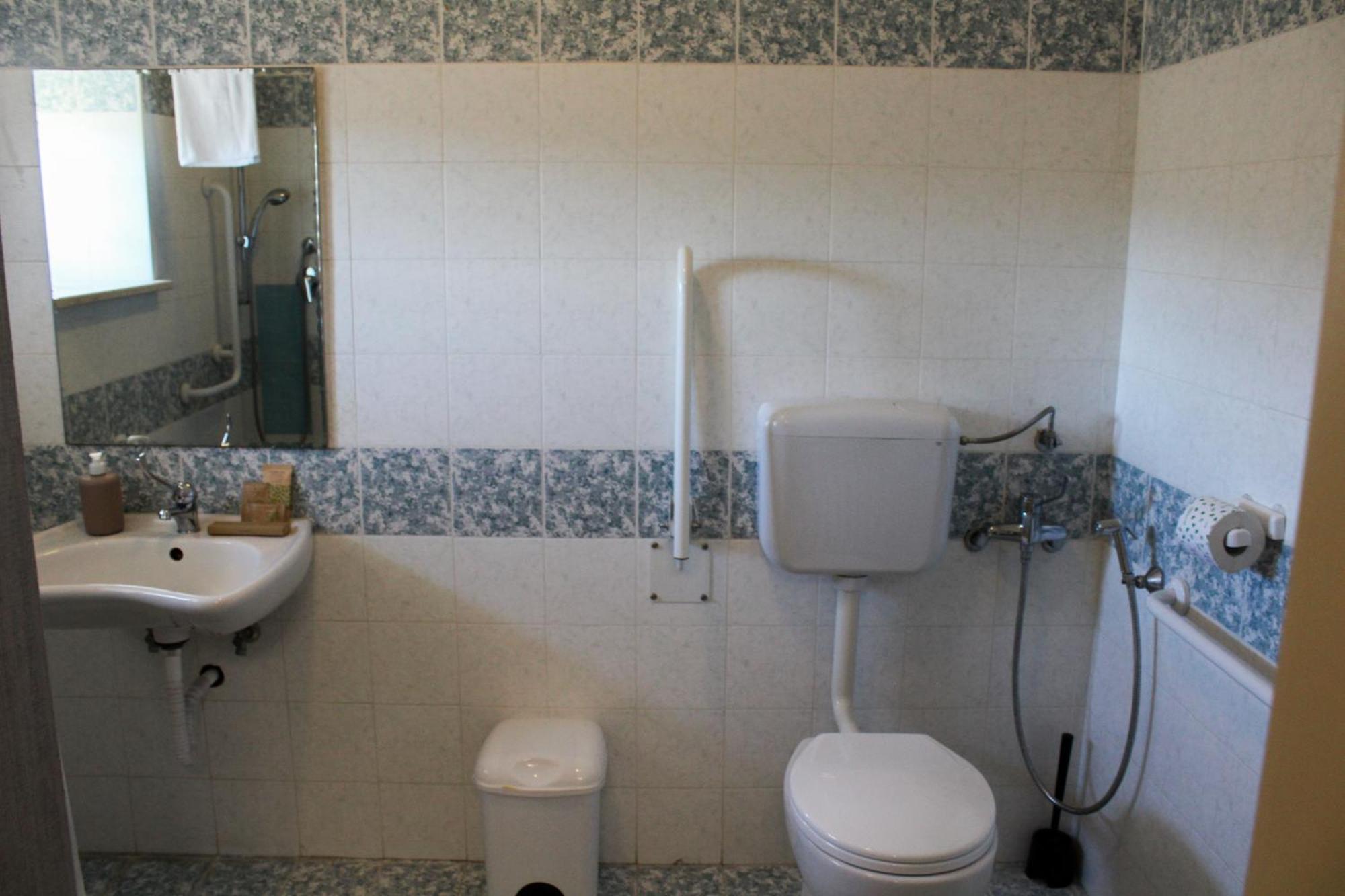 Il Castello Di Atessa Bed & Breakfast Bagian luar foto
