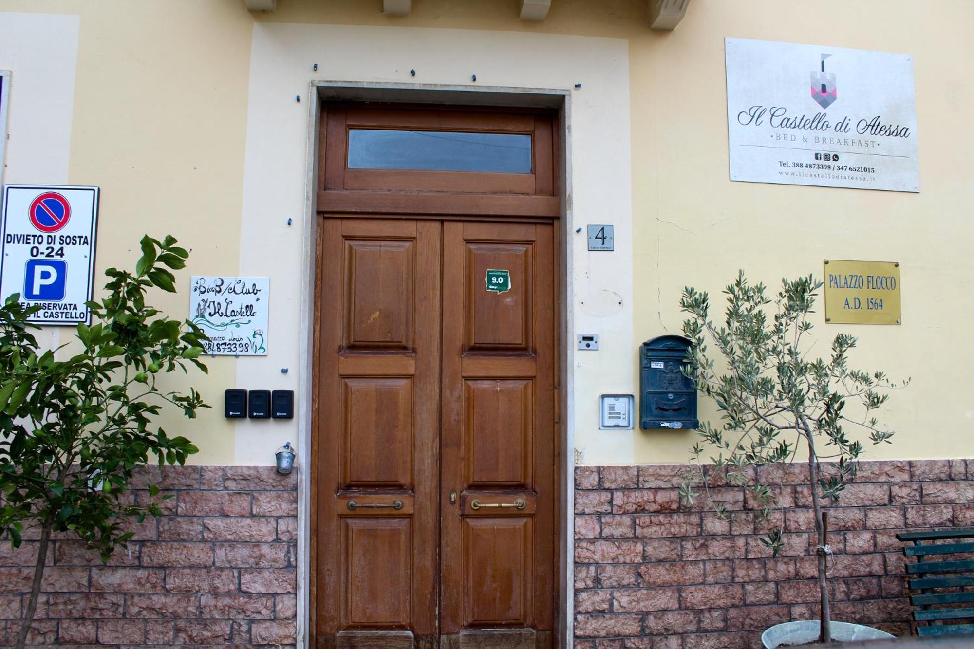 Il Castello Di Atessa Bed & Breakfast Bagian luar foto